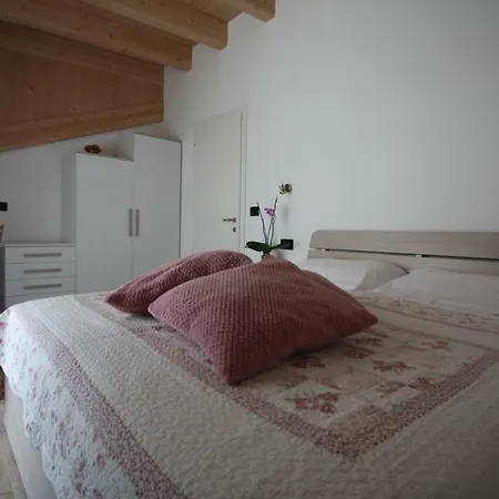 Apartment Casa Ai Stabli