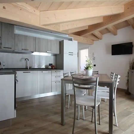 Casa Ai Stabli Mezzana (Trentino Alto Adige)